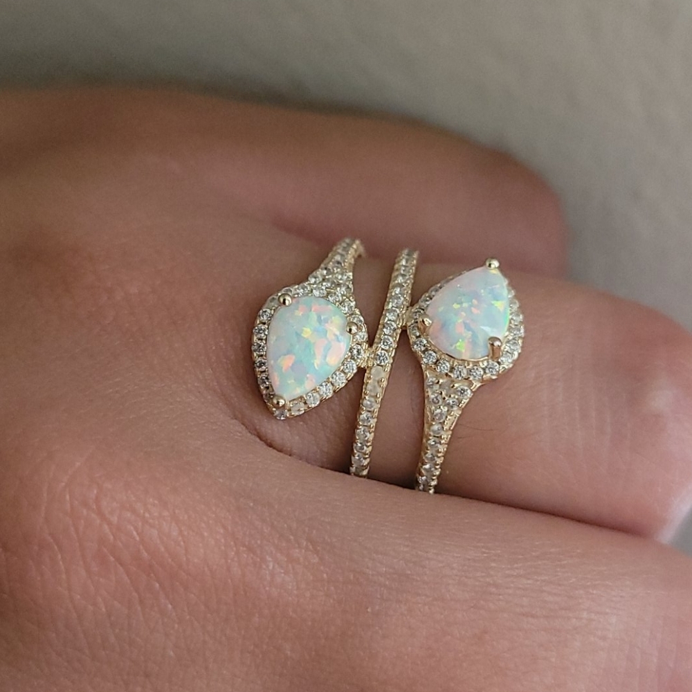 Opal Ring - Picture 2 of 5